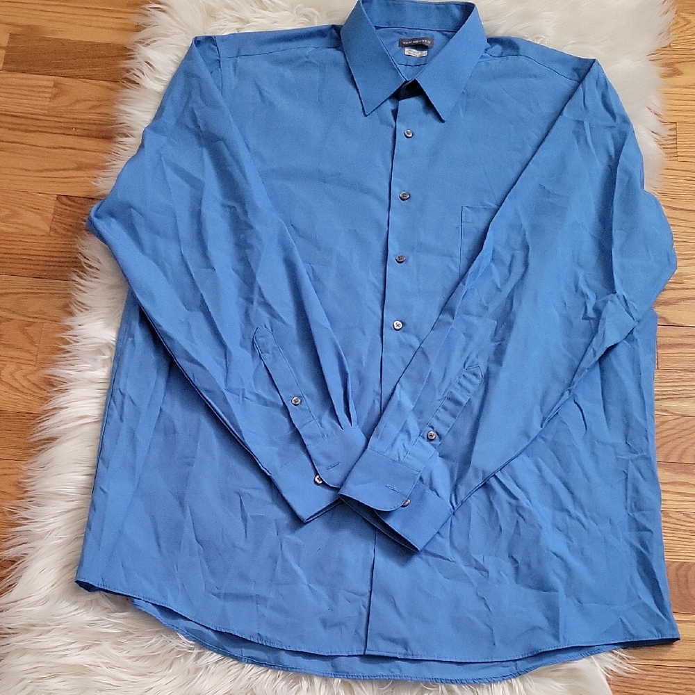 Men's Van Heusen Blue Button-Up Shirt